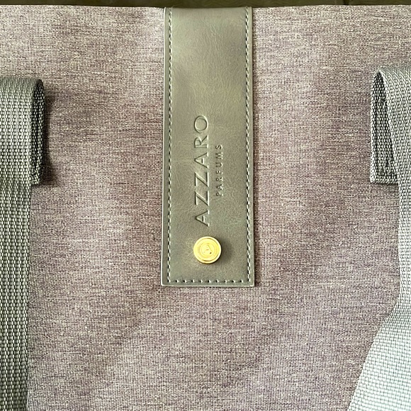 AZZARO Weekender Duffle Bag - Picture 5 of 7